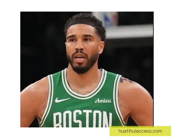 塔图姆解锁14000分成为历史第五年轻前锋仅次于詹杜瓜